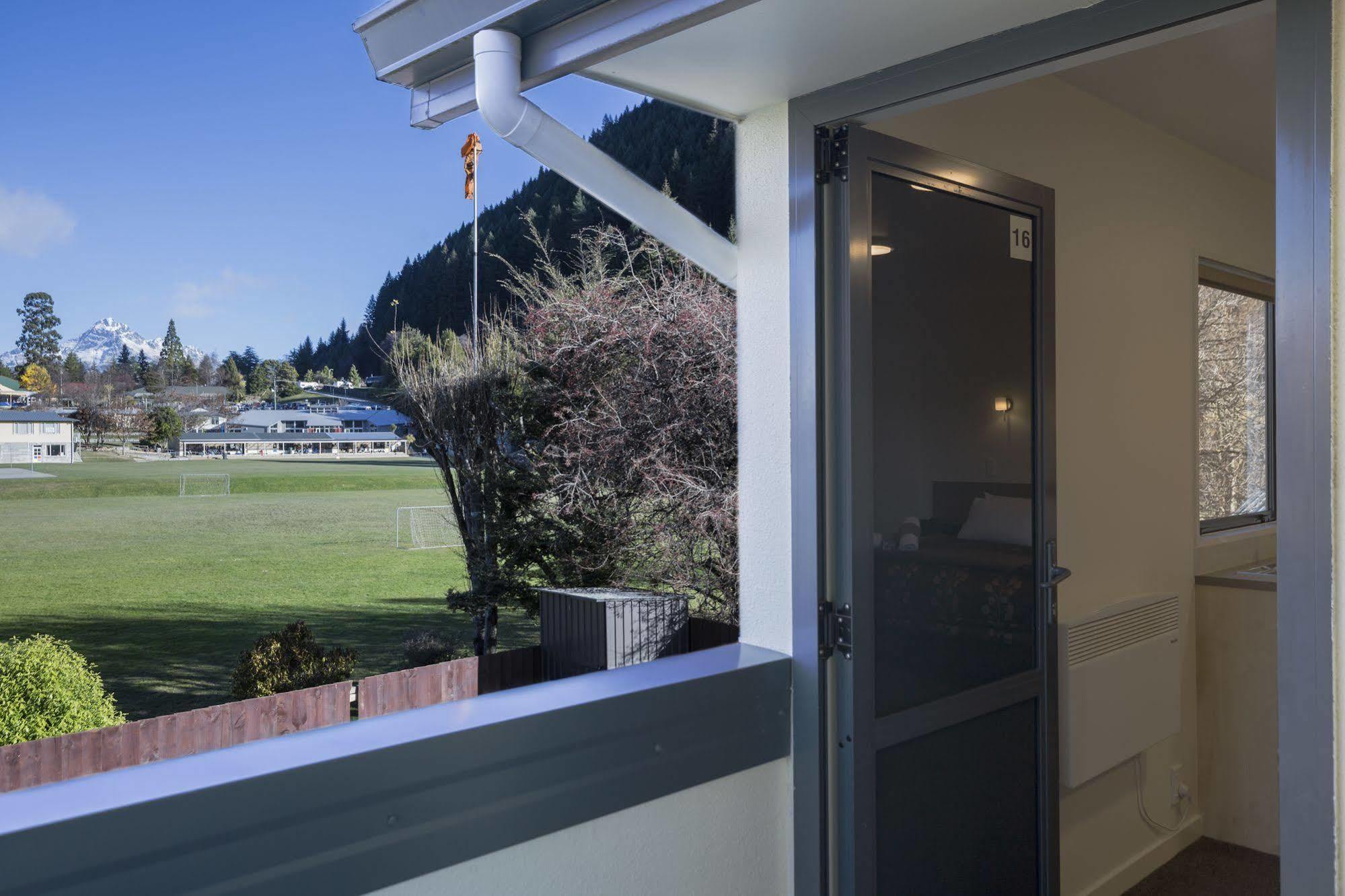 Bella Vista Queenstown Bagian luar foto